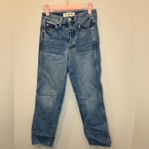 Amo Jeans Straight Leg with Distressed Hem