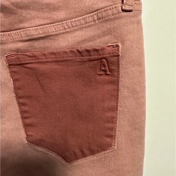 Articles Of Society Pink London Contrast‎ Crop Flare Leg Jeans Sz 27