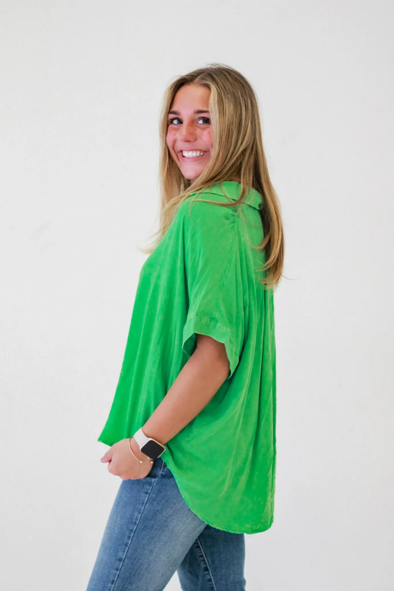 Be Comfy in Work Button Down Blouse in Kelly Green