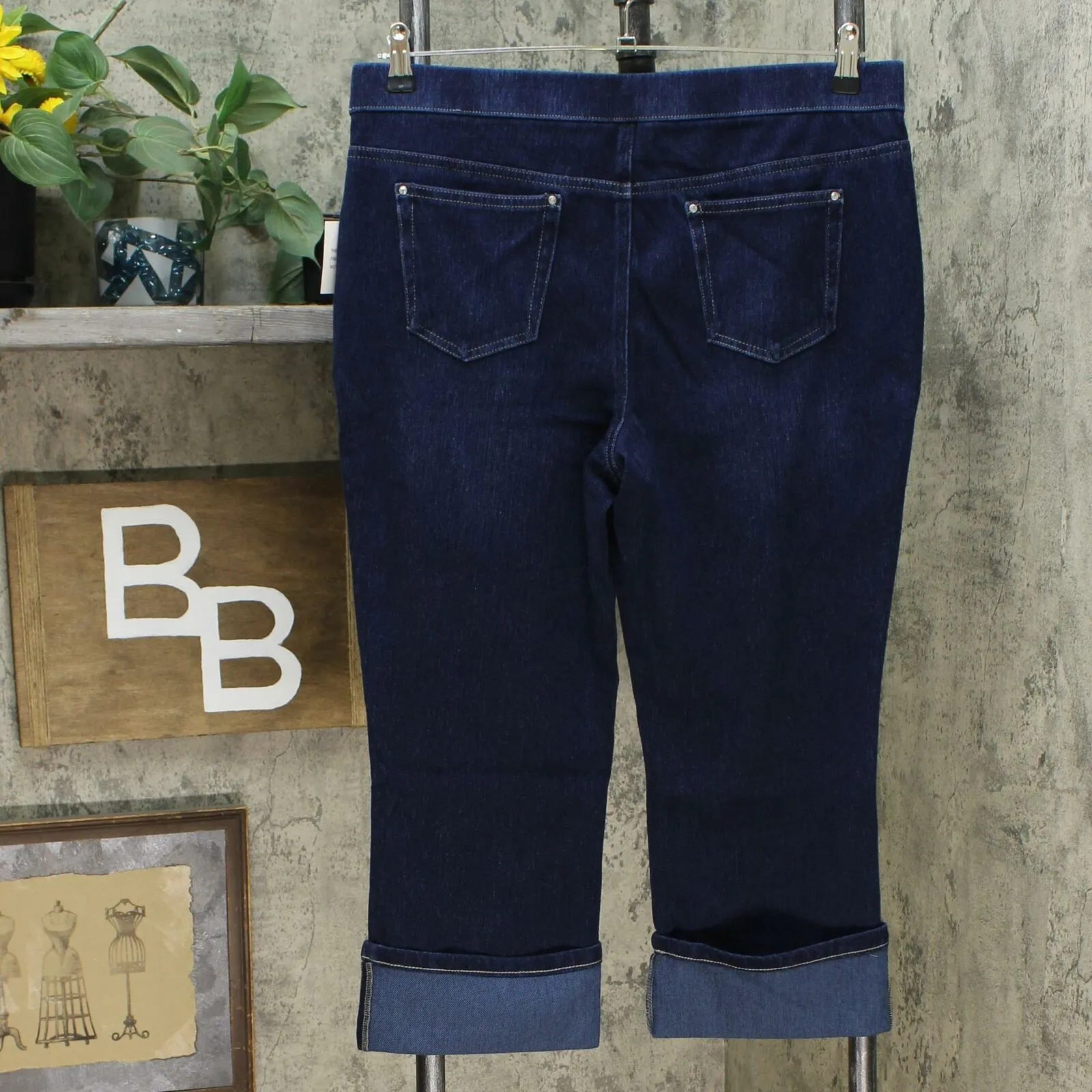 Belle by Kim Gravel Women's Flexibelle Pull On Cuffed Capri Jeans