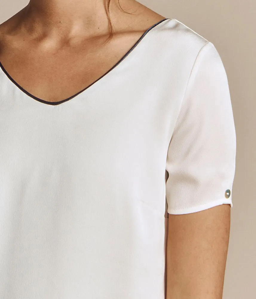 CHARMY CREPE LINED TOP