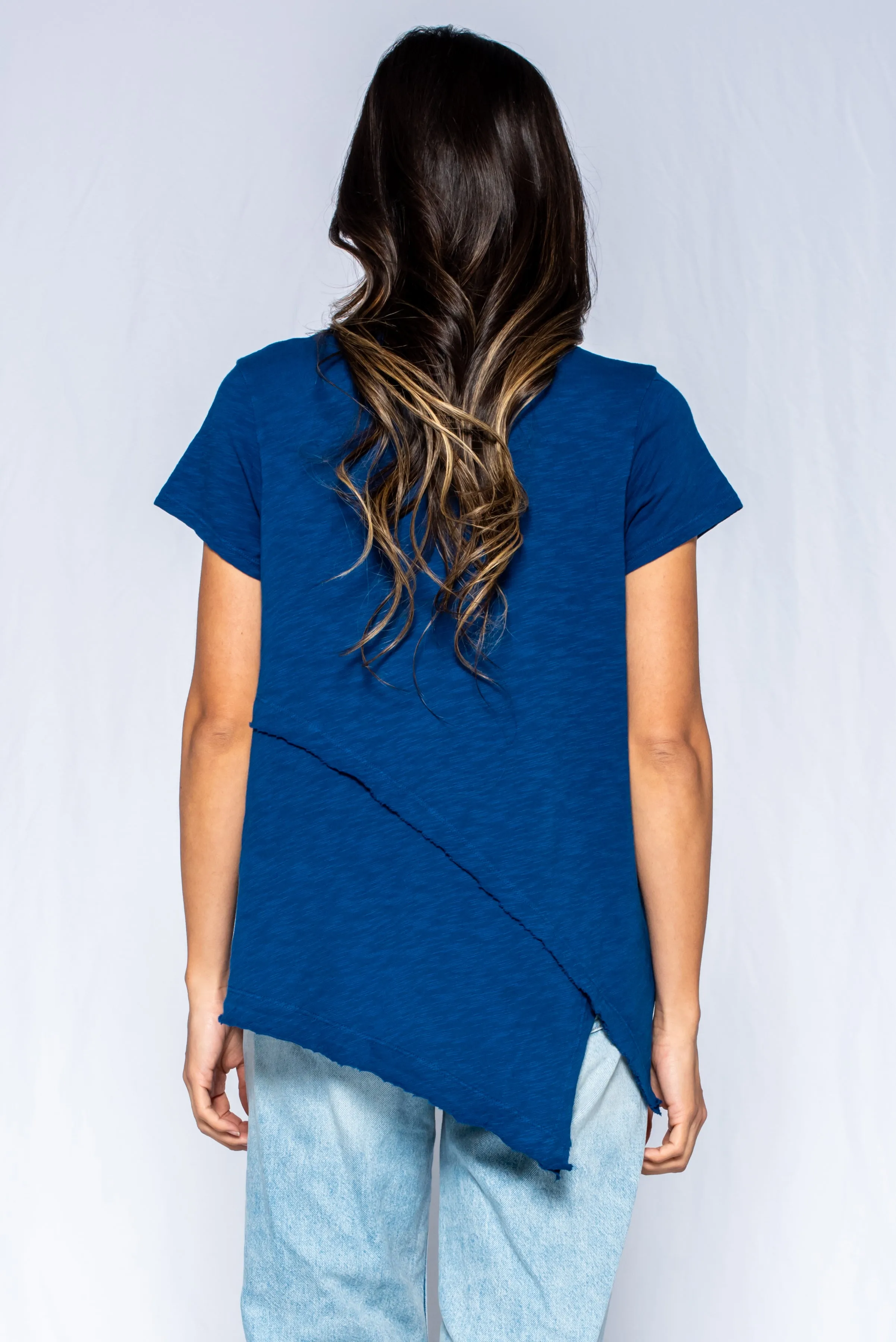 Crew Short Sleeve Easy Cross-Over Hem Shirt