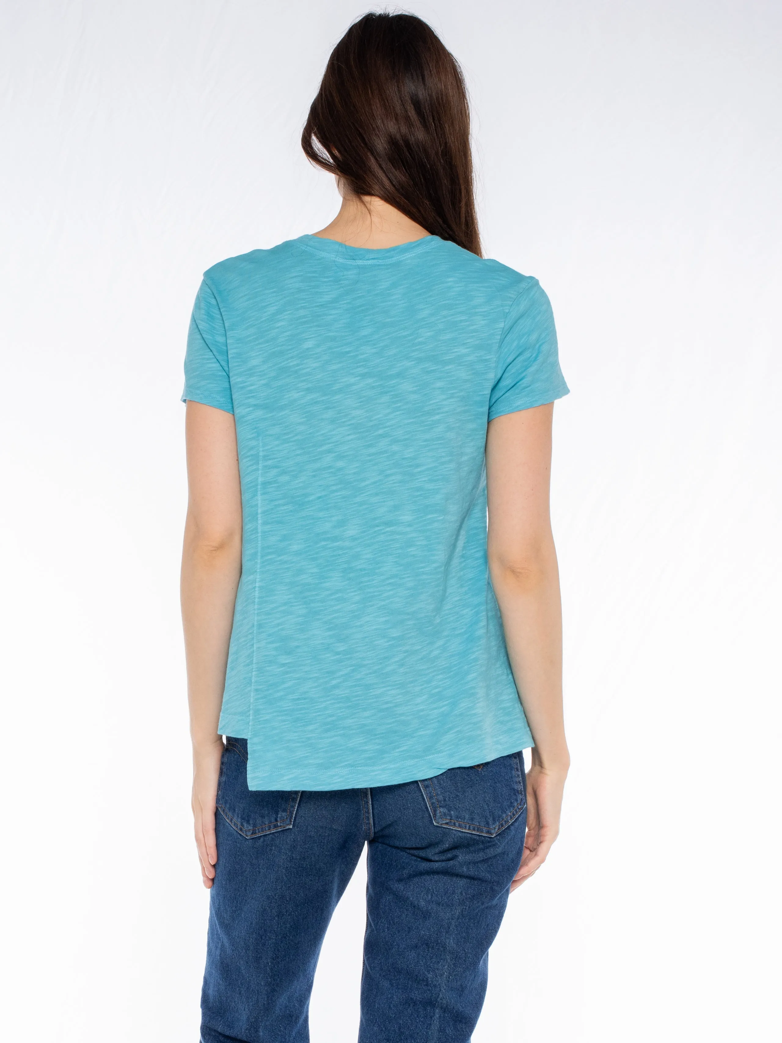 Crew Slub Tee with Shifted Pockets & Hem