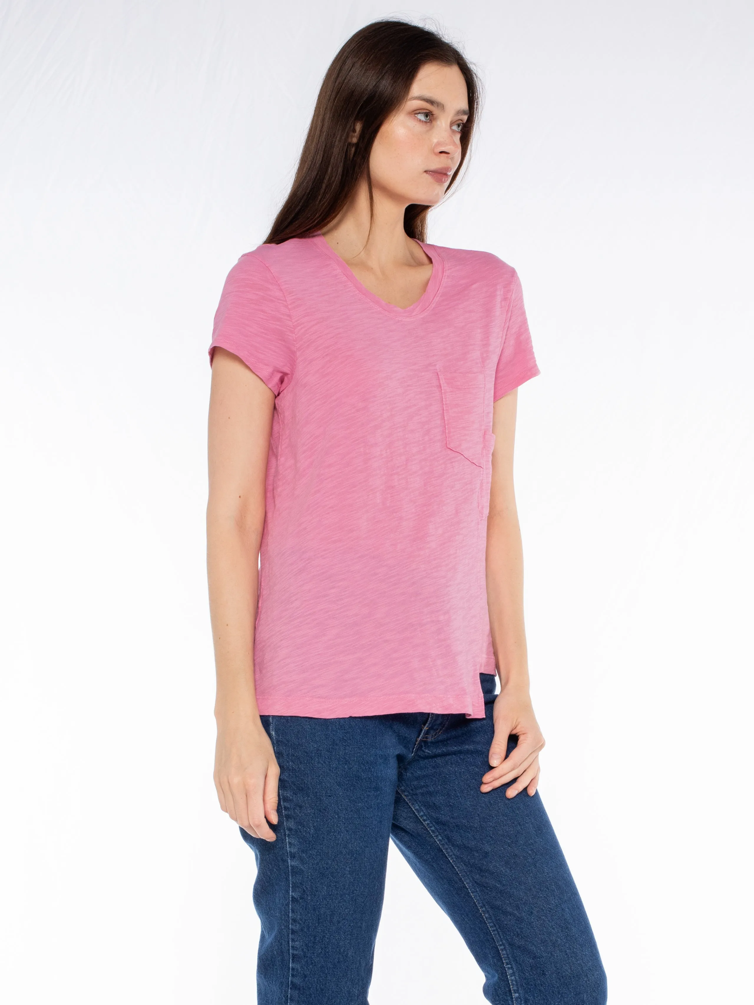Crew Slub Tee with Shifted Pockets & Hem