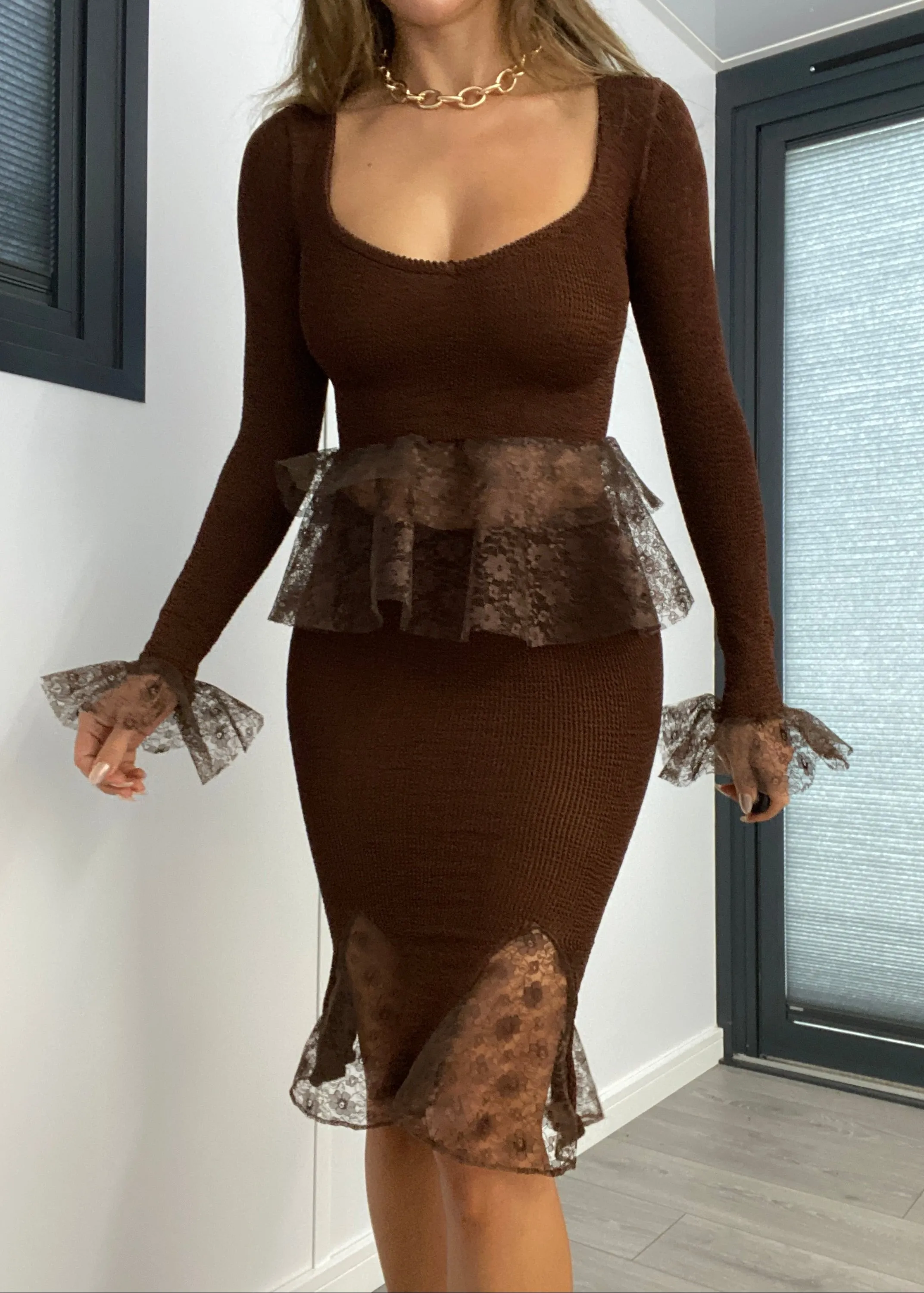 Crinkle Lace Peplum Midi Long Sleeve Top in Chocolate Brown