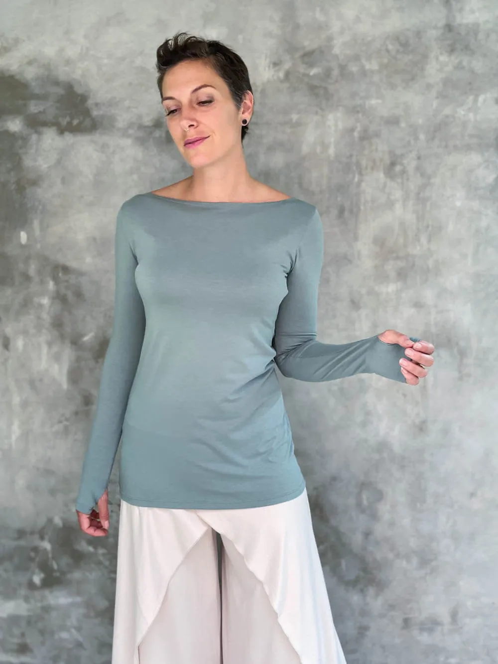 CU Boat Neck Long Sleeve Top