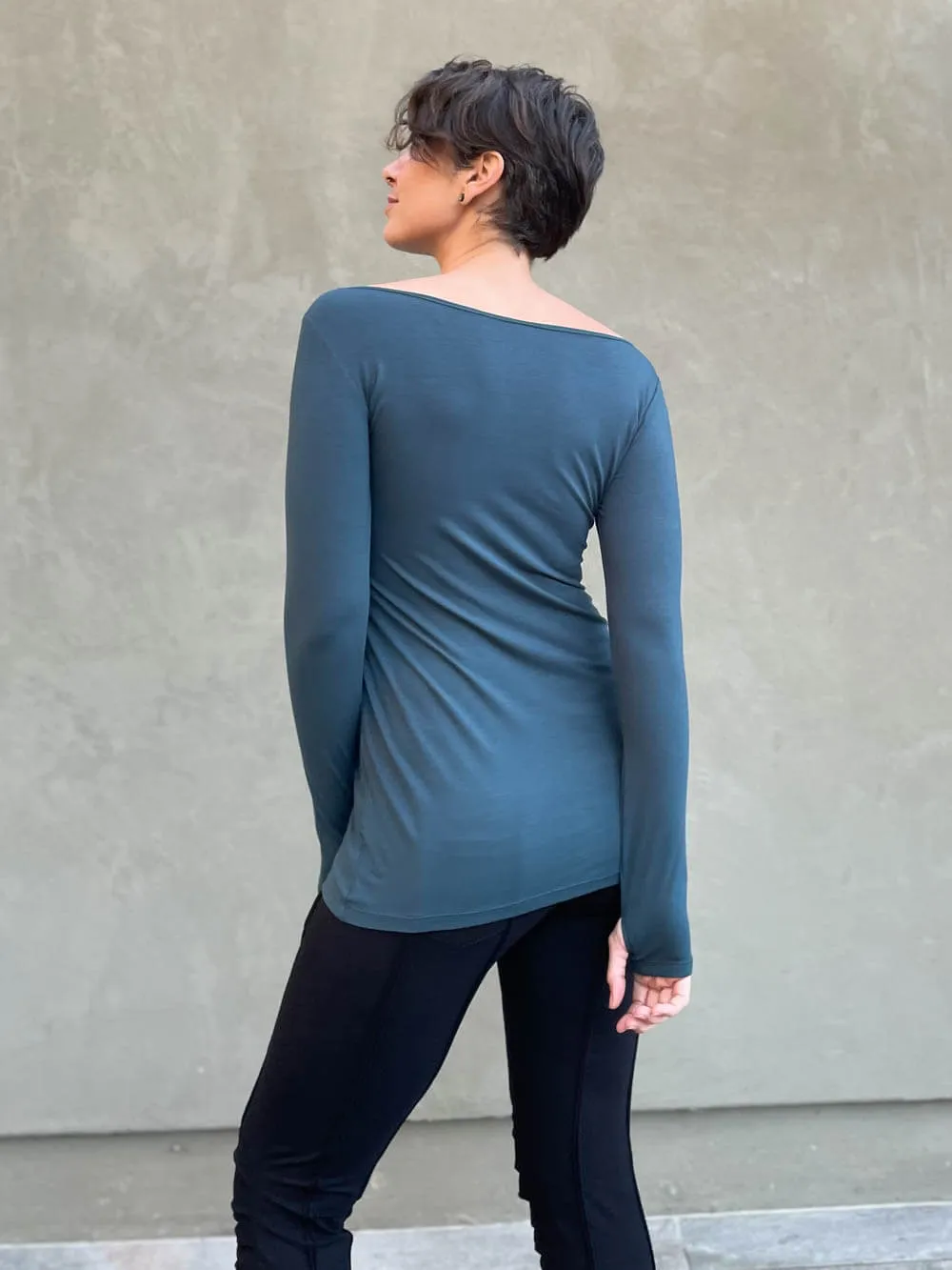 CU Boat Neck Long Sleeve Top