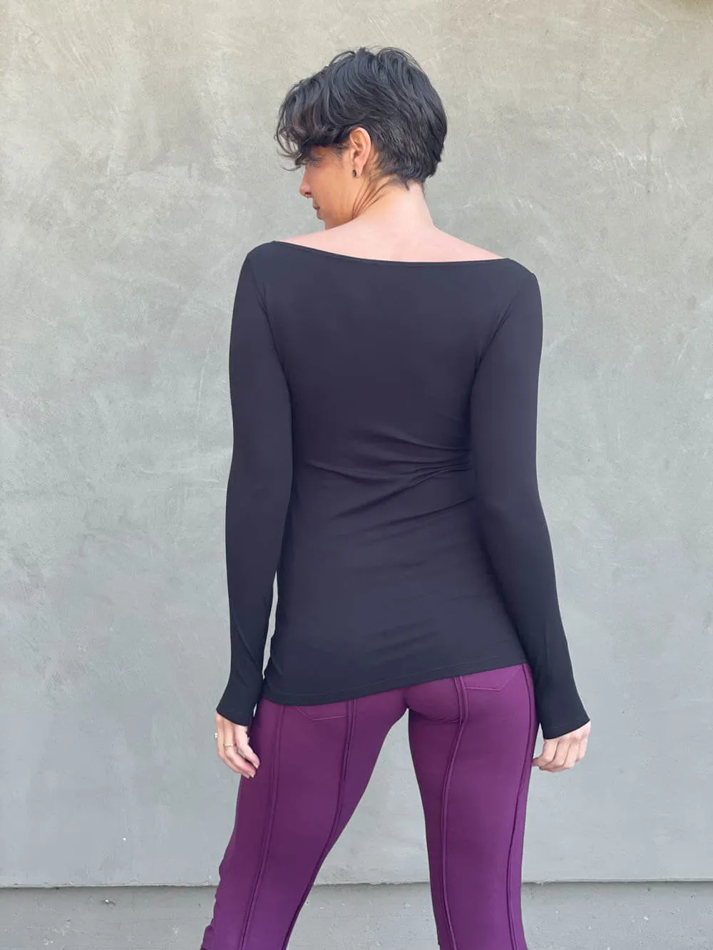 CU Boat Neck Long Sleeve Top
