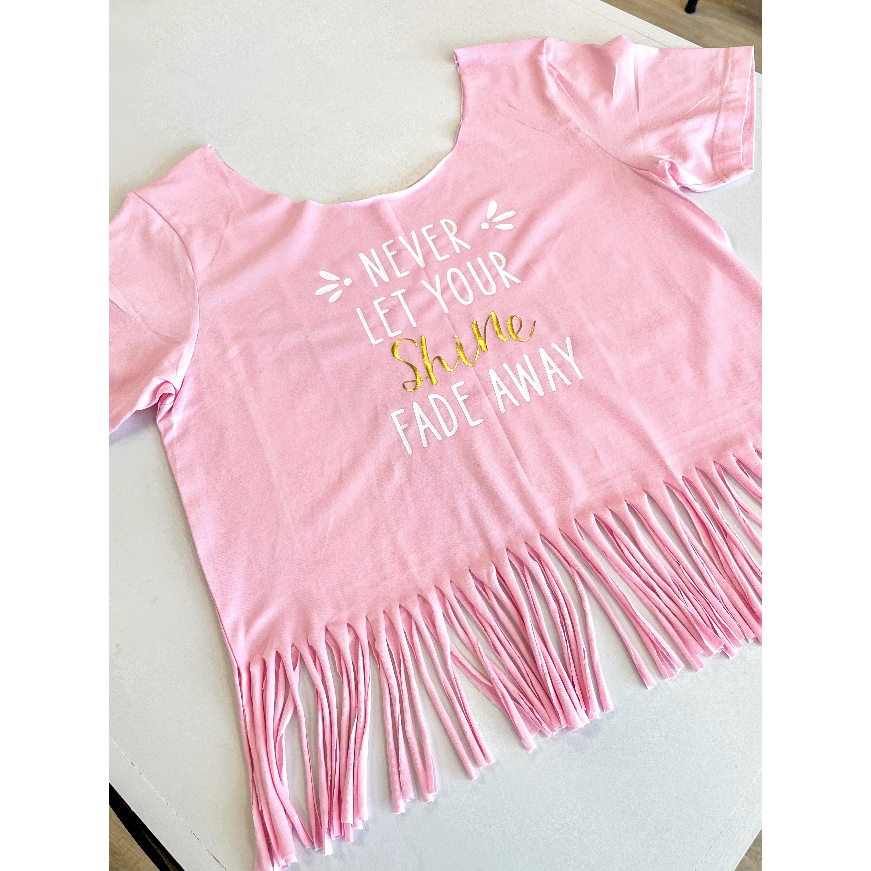 DON'T LET YOUR SHINE TEE