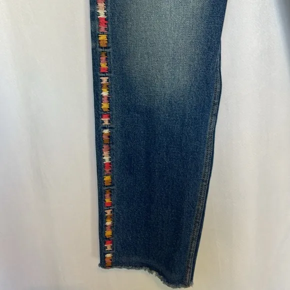 Driftwood Royce Straight Crop Jeans in Kaleidoscope Embroidery Size 27 Boho EUC