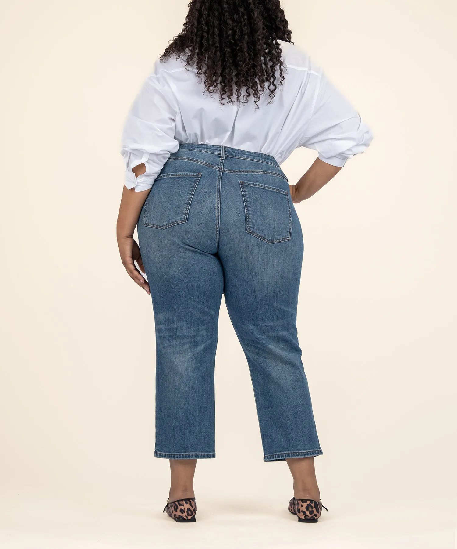 Elizabeth High Rise Straight Leg