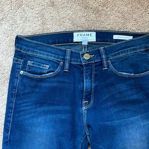 FRAME &quot; Le Skinny de Jeanne &quot; Jeans 28