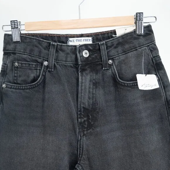 Free People We The Free Pacifica Straight Leg Jeans in Black | 25 | NWT