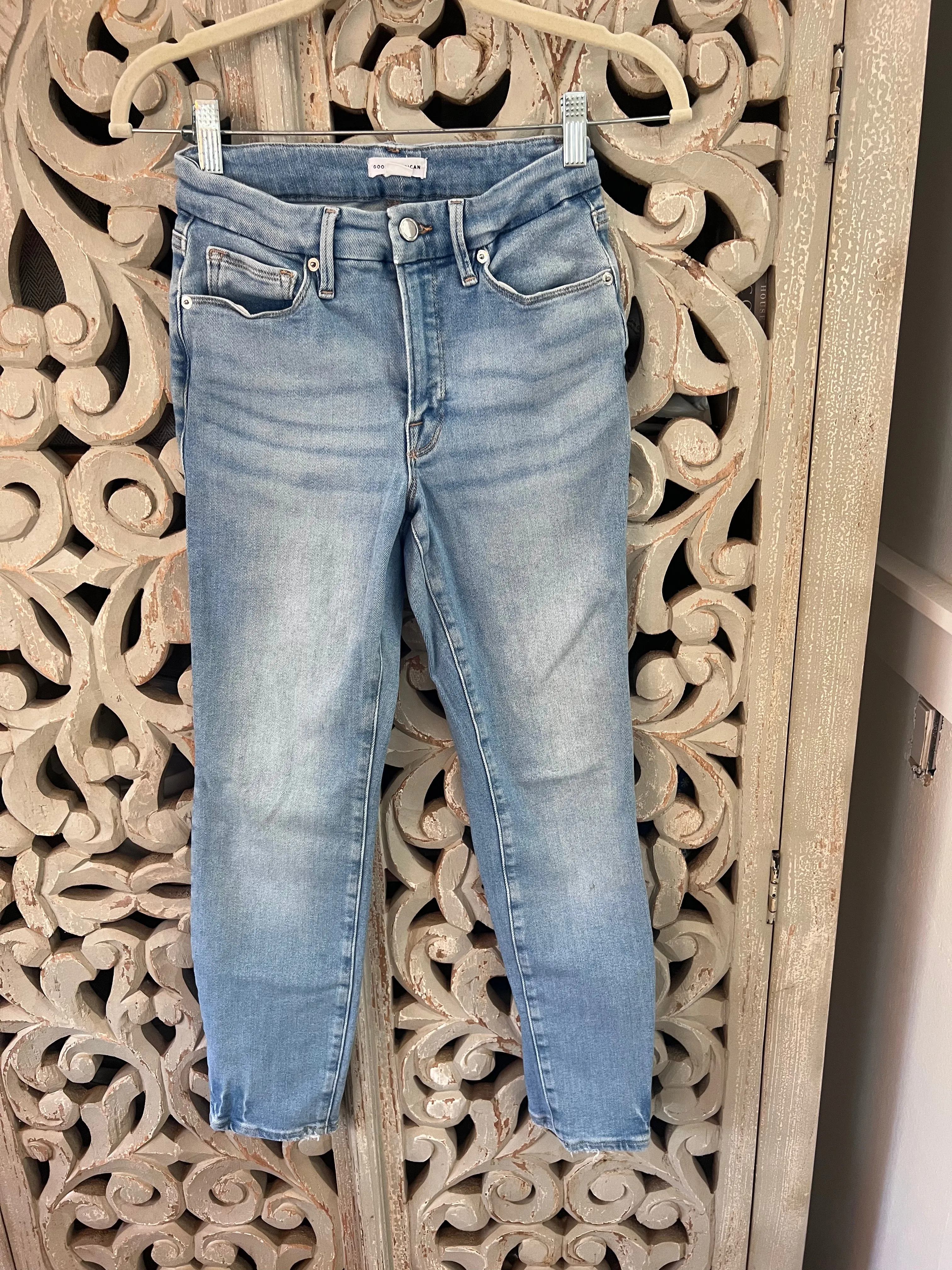 Good American Jeans Size 4/27 (RESTYLE)