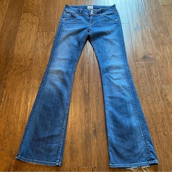 Hudson Jeans Flap Pocket 27