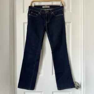 J Brand 914 ink Mid Rise Straight Leg jeans size 26