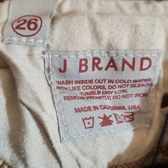 J BRAND Cigerette Leg Heirloom 26 Jeans