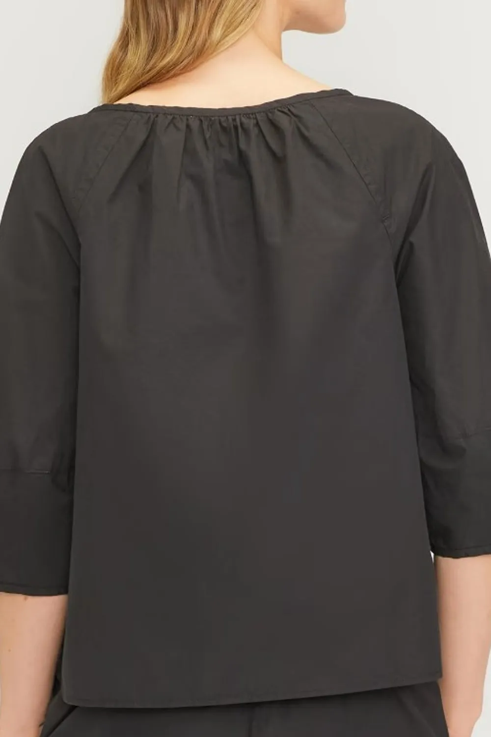 Jubilant Black Top