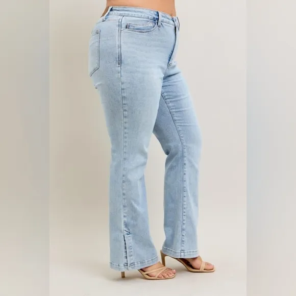 Judy Blue HR Tummy Control Vintage Light Wash Split Hem Bootcut Jeans NEW