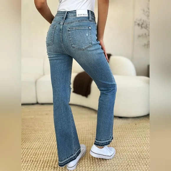 Judy Blue Mid Rise Released Shadow Raw Hem Bootcut Denim Jeans Regular Plus NEW