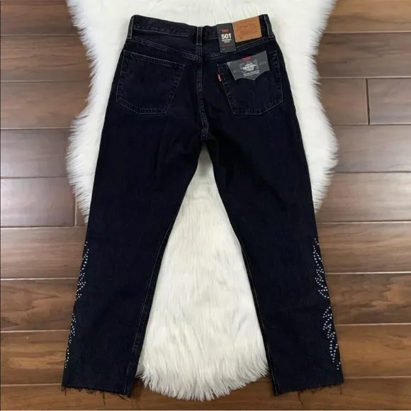 Levi’s 501 Size 28 Black Canyon Studded Straight Leg Jeans