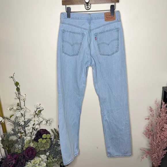 LEVI'S Low Pro Straight Jeans Charlie Won Light Wash Distressed {RR43}