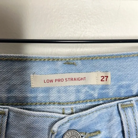 LEVI'S Low Pro Straight Jeans Charlie Won Light Wash Distressed {RR43}
