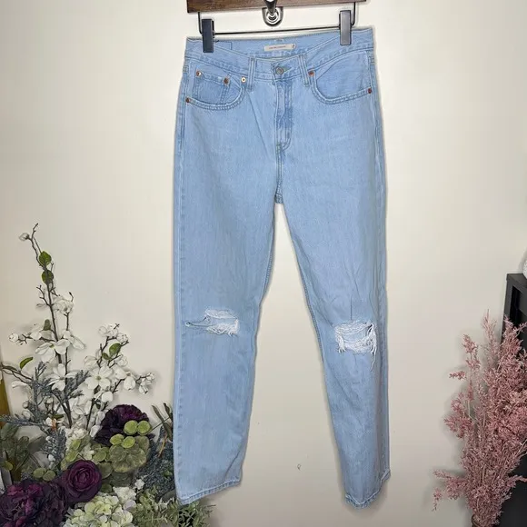 LEVI'S Low Pro Straight Jeans Charlie Won Light Wash Distressed {RR43}