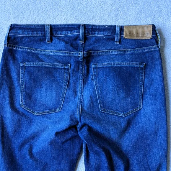 Levi's made and crafted tender bootcut jeans Size 31