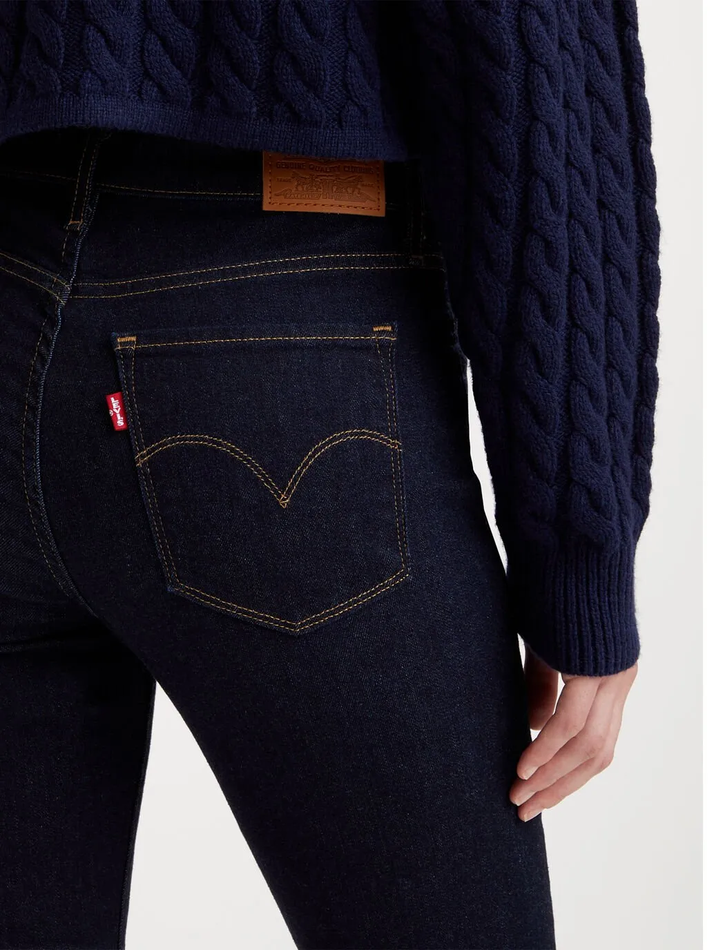 Levi's Women's 314 Shaping Straight Jeans - Dark Indigo Rinse