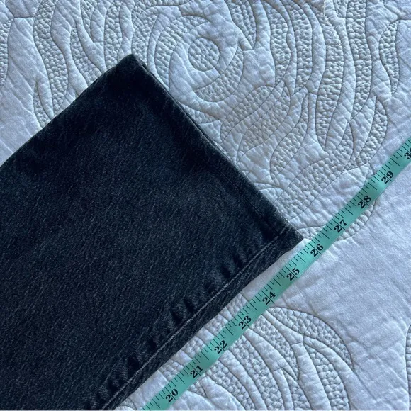 Madewell - The '90s Straight Jean - Belmere Wash