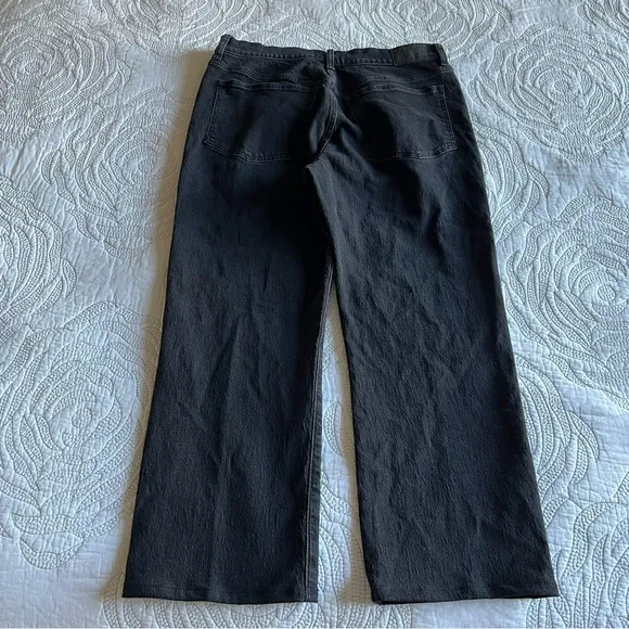 Madewell - The '90s Straight Jean - Belmere Wash