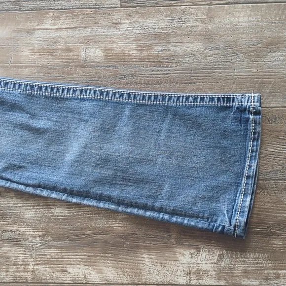 MISS ME Signature Rise bootcut jeans medium wash denim sz 28x34L The Buckle