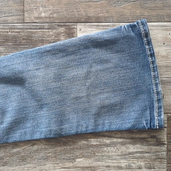 MISS ME Signature Rise bootcut jeans medium wash denim sz 28x34L The Buckle