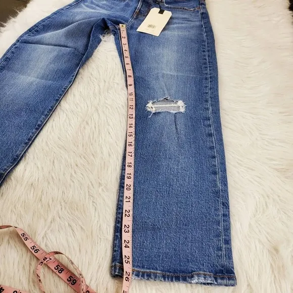 MSRP $98 Levi's Size 27 Wedgie High Waist Straight Leg Jeans
