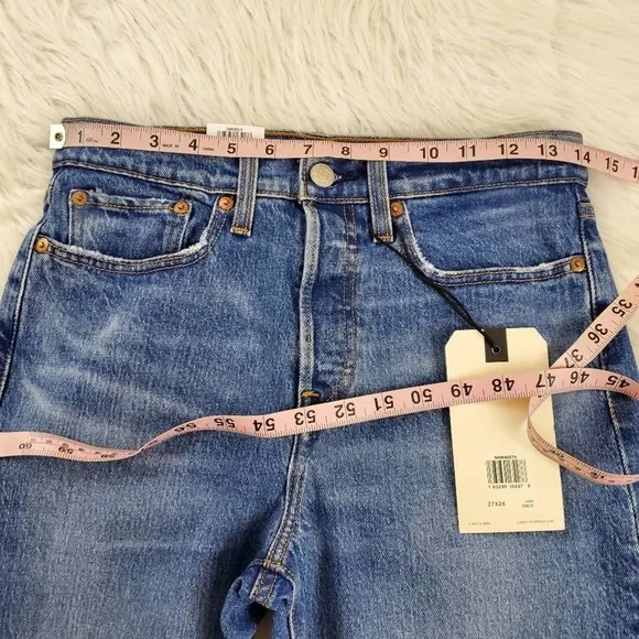 MSRP $98 Levi's Size 27 Wedgie High Waist Straight Leg Jeans