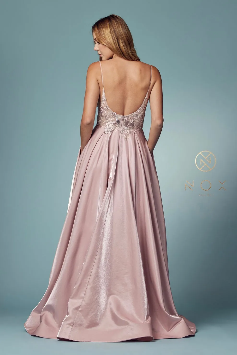 Nox Anabel Evening Gowns E1004