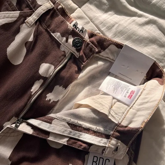 NWT BDG Brown Cow Print Juno Jeans 27W 32L Carpenter Style Straight Leg