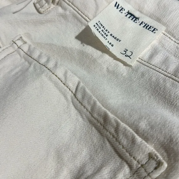 NWT  Free People x We The Free Tinsley Baggy High Rise Jeans in White/Ecru