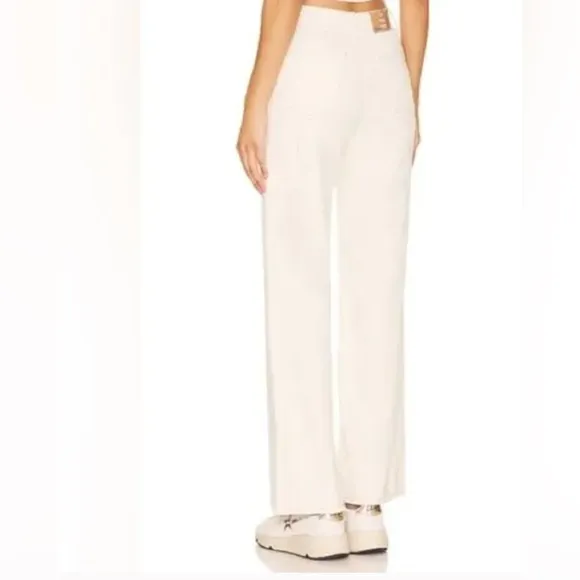 NWT  Free People x We The Free Tinsley Baggy High Rise Jeans in White/Ecru