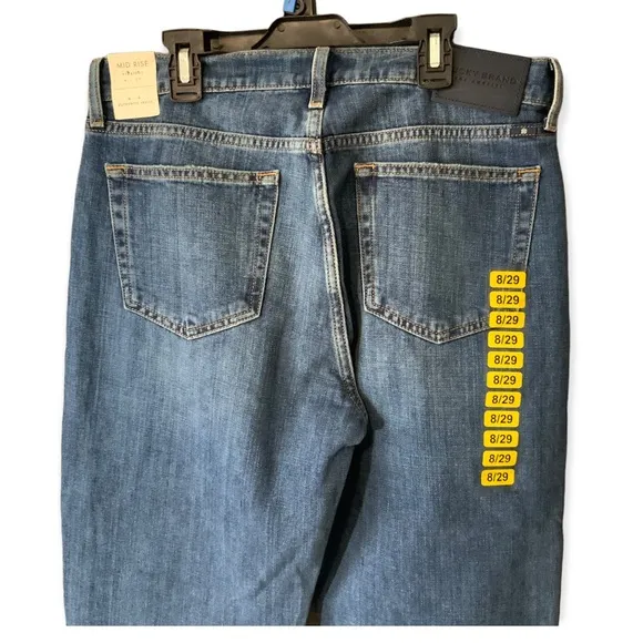 NWT Lucky Brand Mid Rise Straight Leg Jeans Size 8
