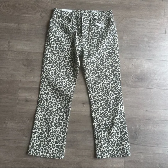 NWT Zara leopard print cropped bootcut jeans - size 8