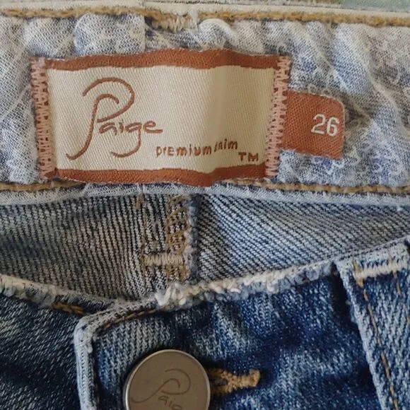 PAIGE Premium Denim Women's Low Rise Bootcut Distressed Jeans w/ Patches Sz 26