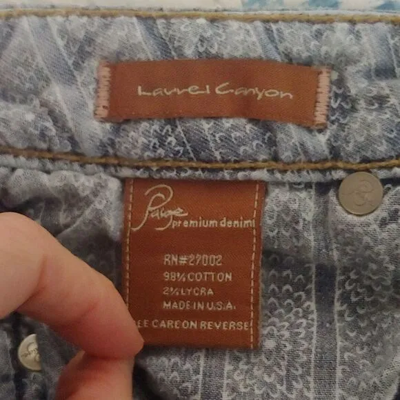 PAIGE Premium Denim Women's Low Rise Bootcut Distressed Jeans w/ Patches Sz 26