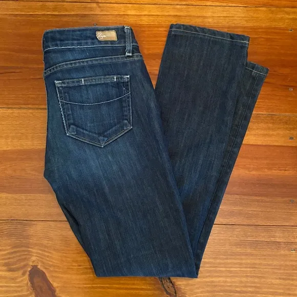 PAIGE ‘Skyline’ Straight Leg Jeans Sz 27 EUC