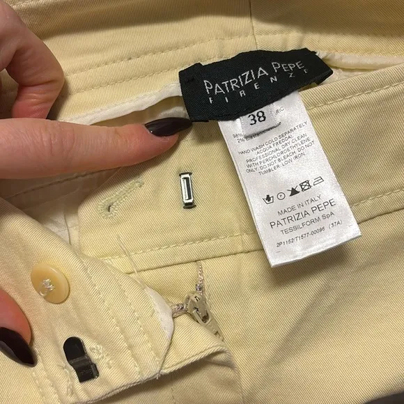 Patrizia Pepe Firenze Italian pastel yellow denim jeans low rise bootcut