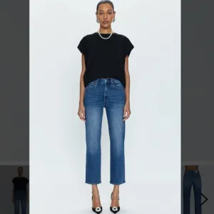 Pistola Charlie High Rise Ankle Straight Jeans in Medium Wash. Size 30.