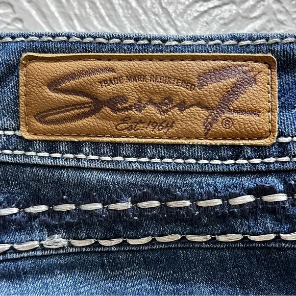 Seven 7  Bootcut Medium Wash Flap Pocket Jeans Women’s Size 10