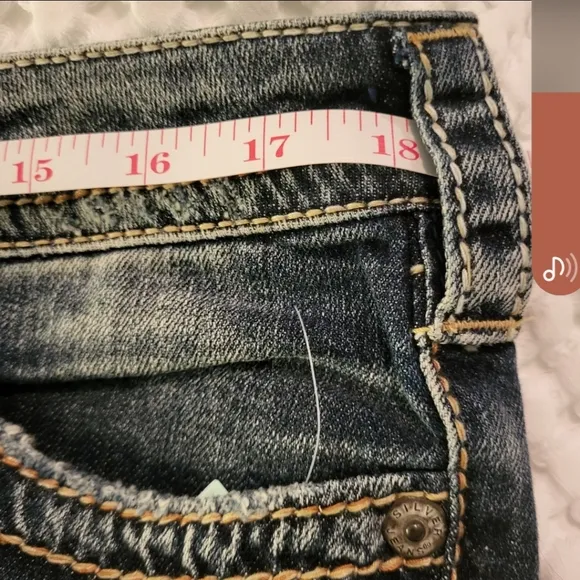 Silver Pioneer Women's Jeans 34 31 Distressed Bootcut Denim 34/31 NWT