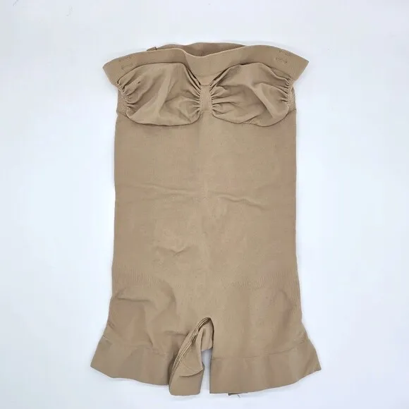SKIMS Seamless Sculpt Strapless Shortie Bodysuit Size Large NWOT